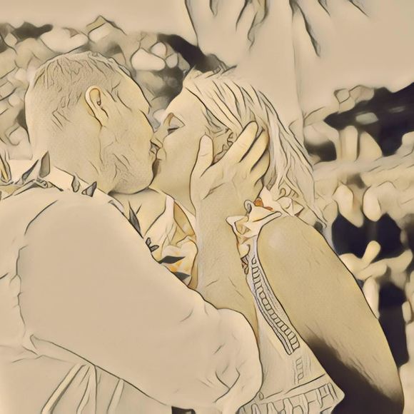 Meet your Posher, Janelle - Picture 1 of 1